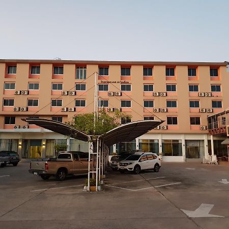 Nakhonratchasima K.S.Pavilion Hotel מראה חיצוני תמונה