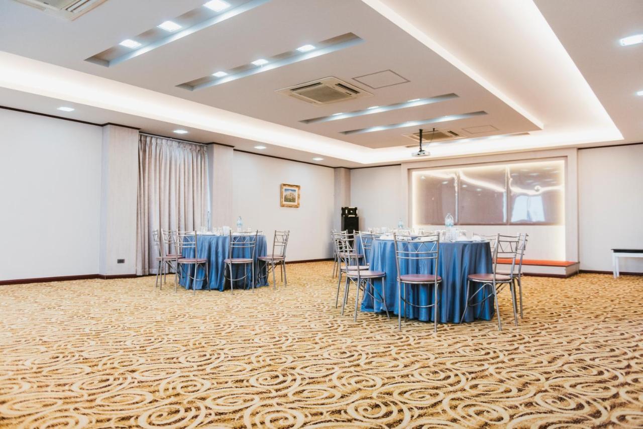 Nakhonratchasima K.S.Pavilion Hotel מראה חיצוני תמונה